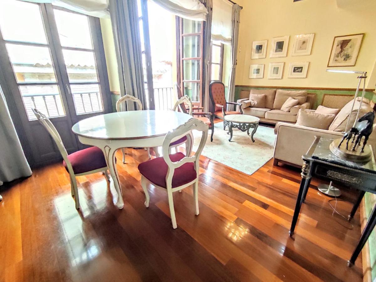Las Mansiones De Constitucion Apartamentosmalagamanagement Bagian luar foto